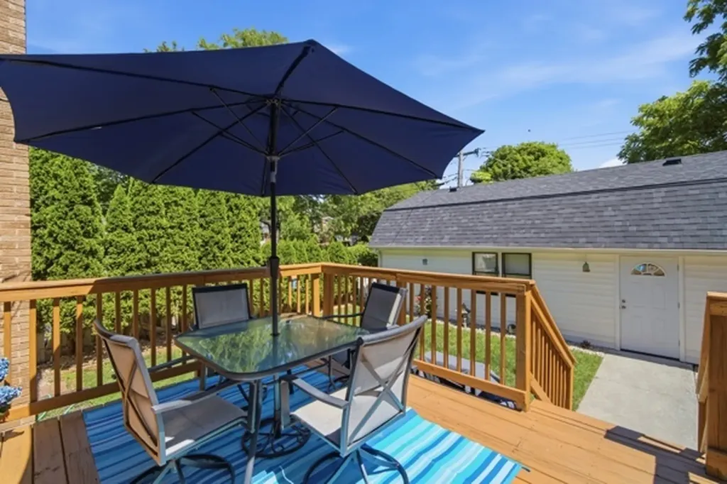 455 South Northwest Highway Park Ridge IL 60068