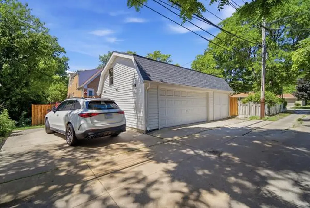 455 South Northwest Highway Park Ridge IL 60068