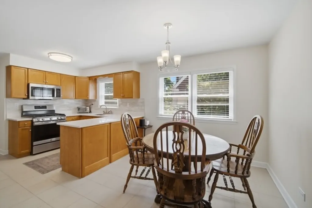 455 South Northwest Highway Park Ridge IL 60068