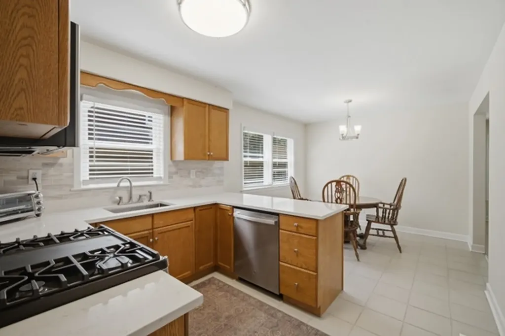 455 South Northwest Highway Park Ridge IL 60068