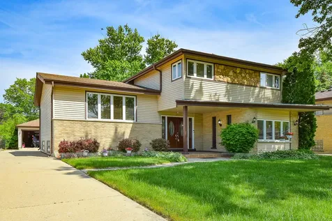 1413 North Burning Bush Lane Mount Prospect IL 60056