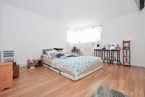 1413 North Burning Bush Lane Mount Prospect IL 60056