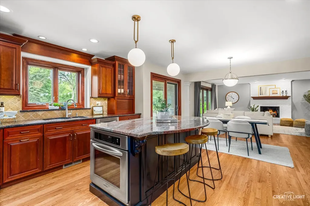 80 Bunting Lane Naperville IL 60565