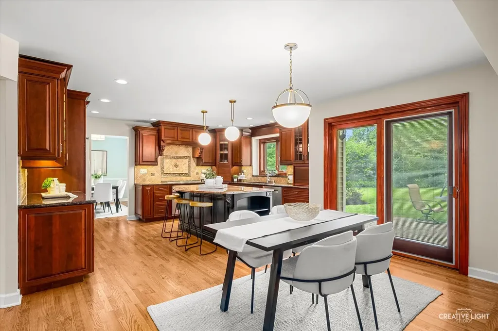 80 Bunting Lane Naperville IL 60565