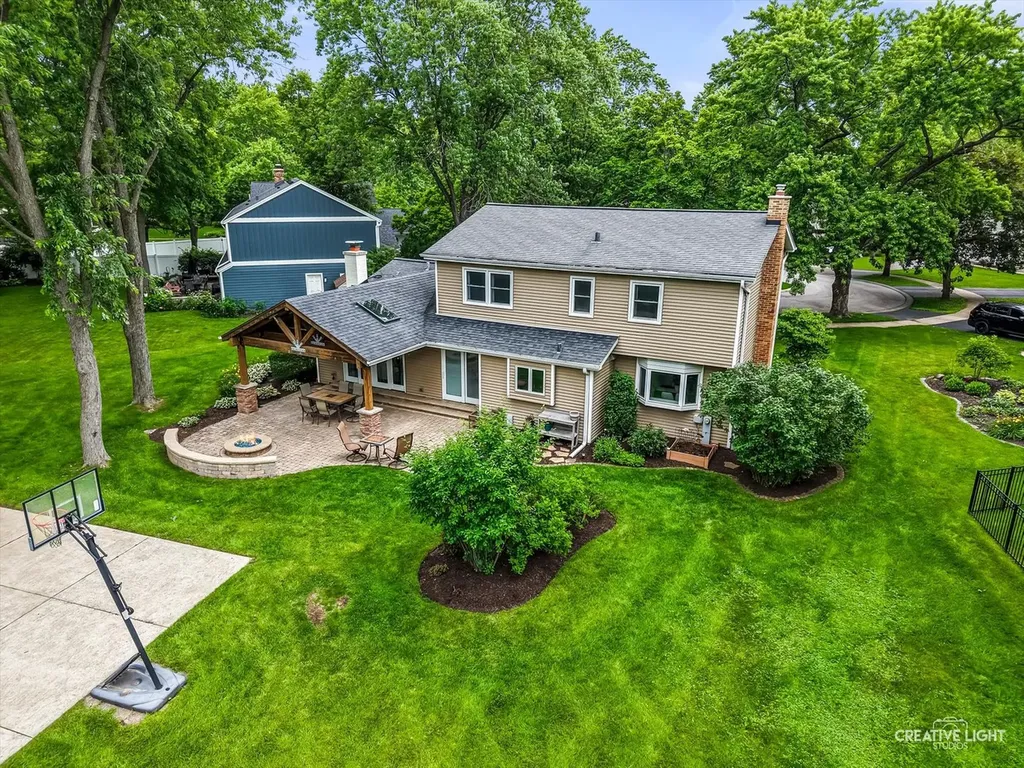 80 Bunting Lane Naperville IL 60565