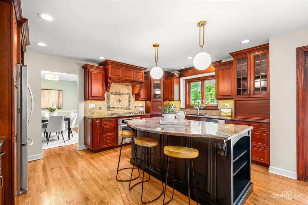80 Bunting Lane Naperville IL 60565