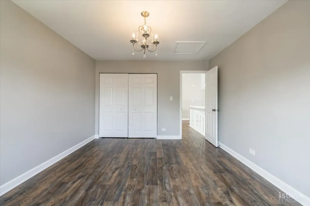 1801 Shetland Road Naperville IL 60565
