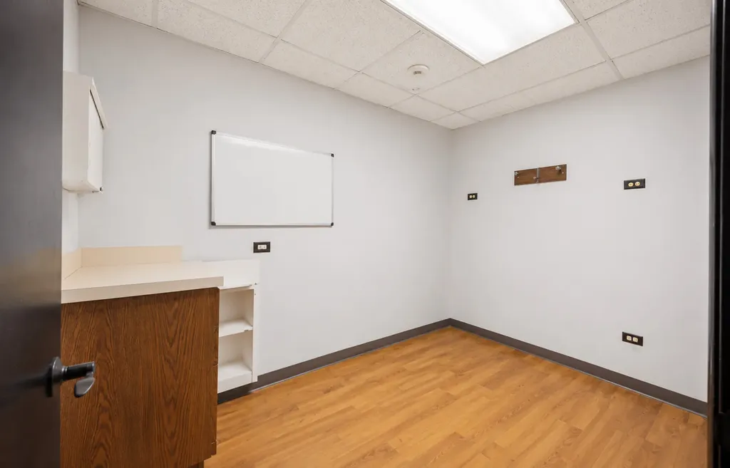 10547 South Ewing Avenue Chicago IL 60617