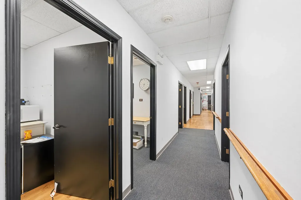 10547 South Ewing Avenue Chicago IL 60617