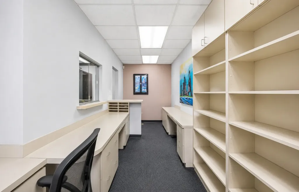 10547 South Ewing Avenue Chicago IL 60617