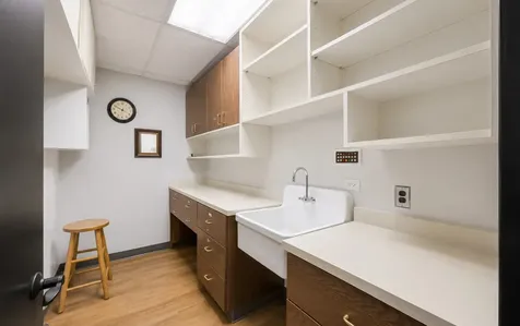 10547 South Ewing Avenue Chicago IL 60617