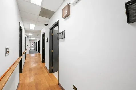 10547 South Ewing Avenue Chicago IL 60617