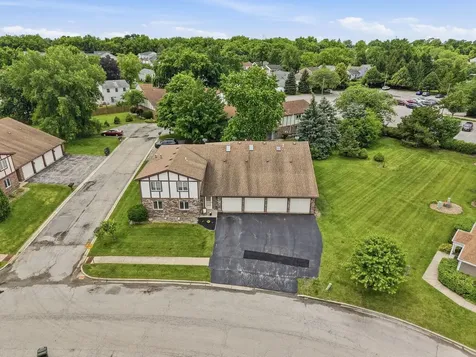 605 Crescenzo Court New Lenox IL 60451
