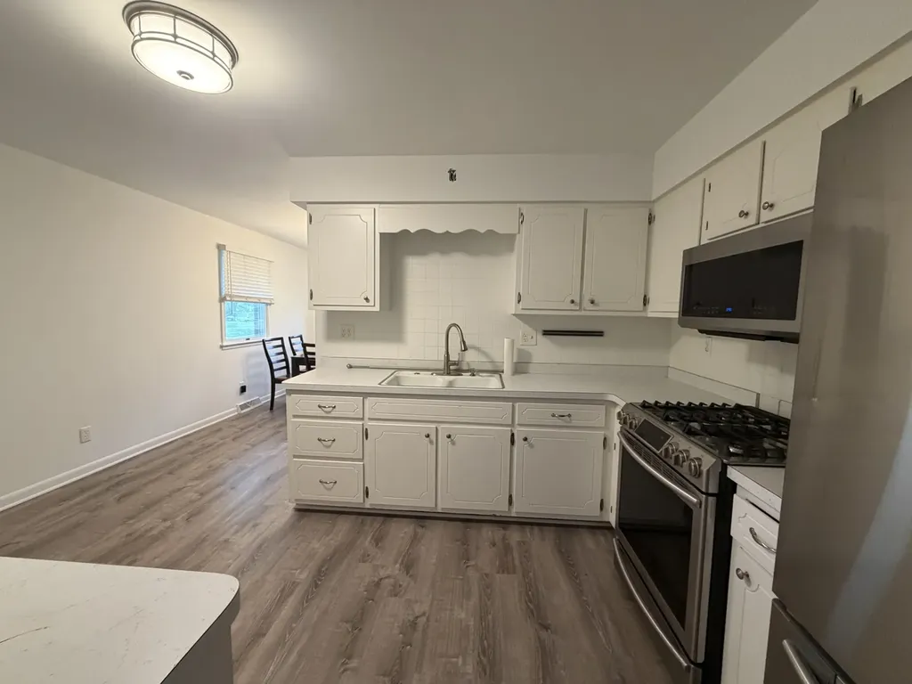 518 East 18th Street Lockport IL 60441