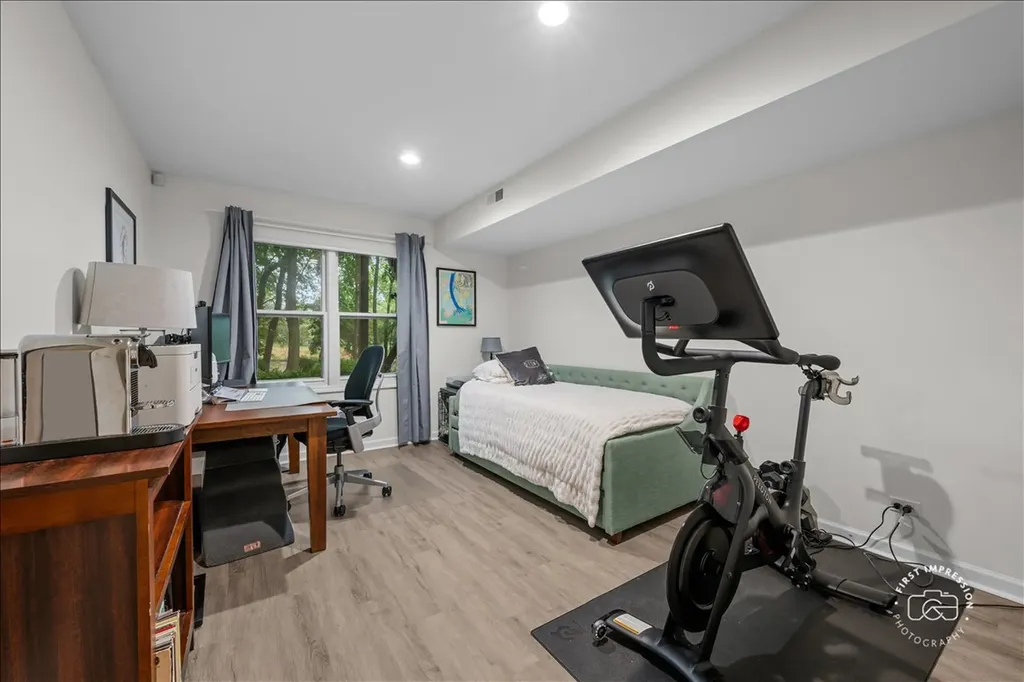 530 River Front Circle Naperville IL 60540