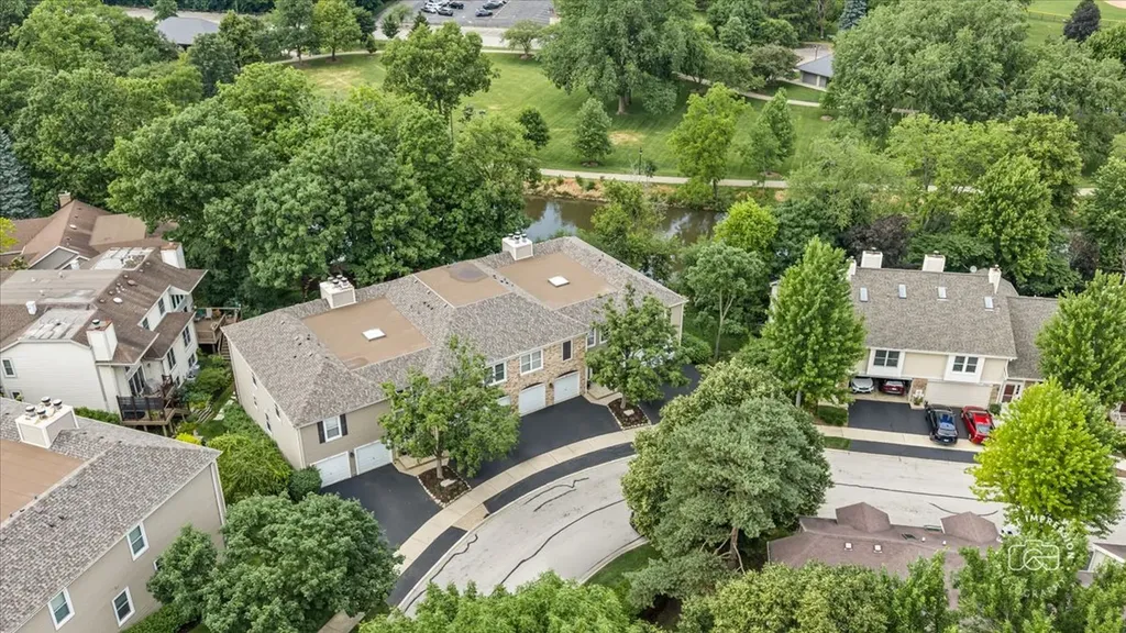 530 River Front Circle Naperville IL 60540