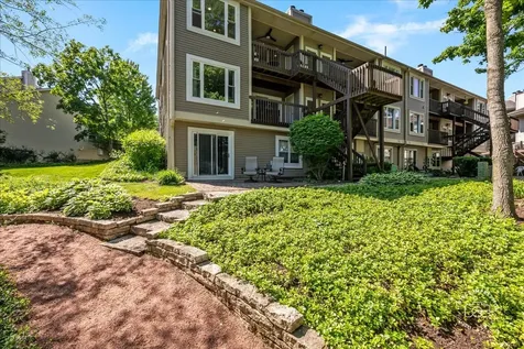 530 River Front Circle Naperville IL 60540