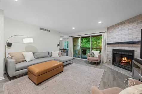 530 River Front Circle Naperville IL 60540