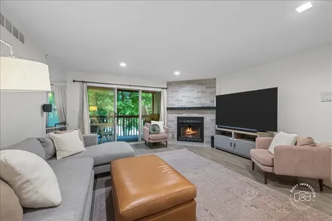 530 River Front Circle Naperville IL 60540