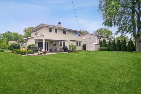 1201 East Barberry Lane Mount Prospect IL 60056