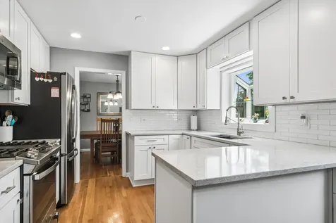 1201 East Barberry Lane Mount Prospect IL 60056