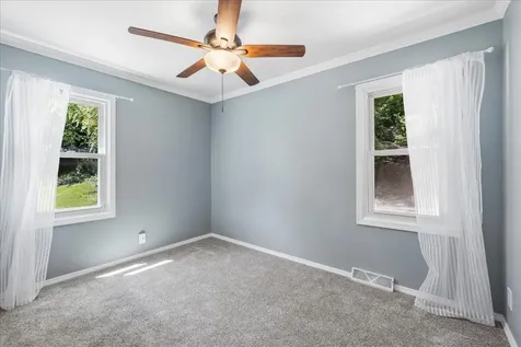 116 Valley Drive Cary IL 60013
