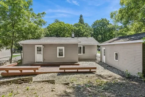 116 Valley Drive Cary IL 60013