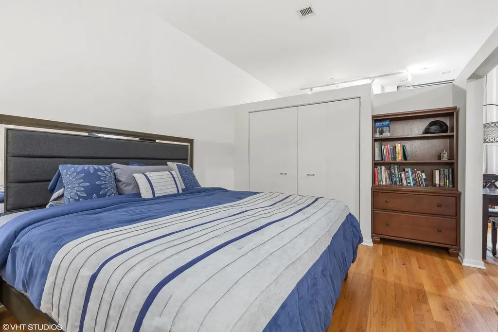 208 West Washington Street Chicago IL 60606