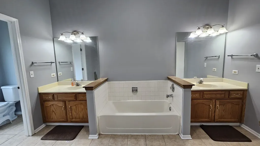 121 Hampton Avenue Westmont IL 60559