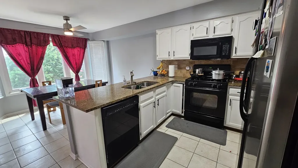 121 Hampton Avenue Westmont IL 60559