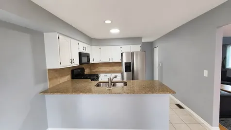 121 Hampton Avenue Westmont IL 60559