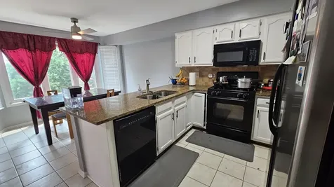 121 Hampton Avenue Westmont IL 60559