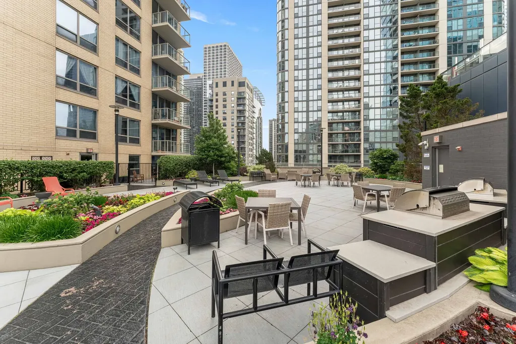 420 East Waterside Drive Chicago IL 60601