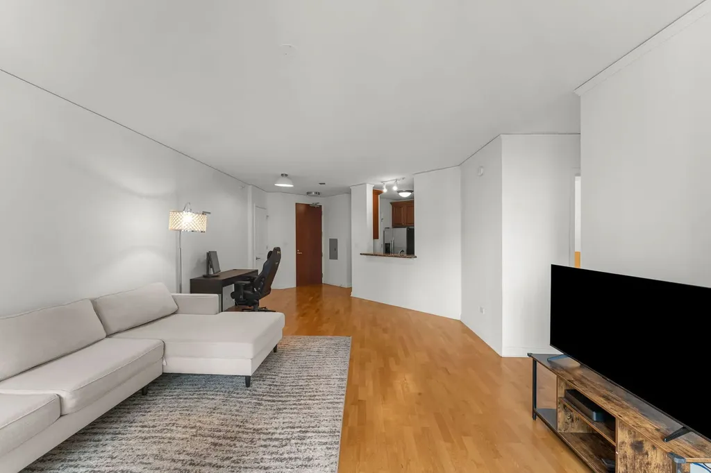 420 East Waterside Drive Chicago IL 60601