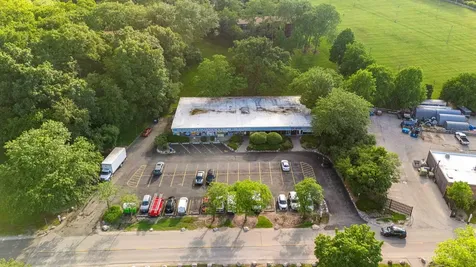 5810 Oakwood Drive Lisle IL 60532