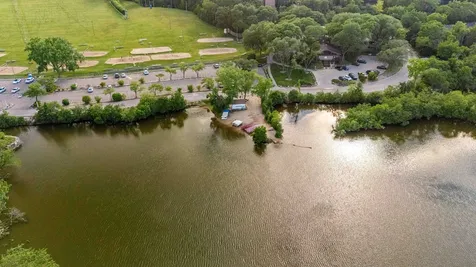 5810 Oakwood Drive Lisle IL 60532