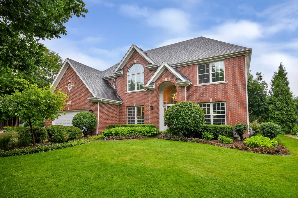 26W039 Marion Avenue Wheaton IL 60187