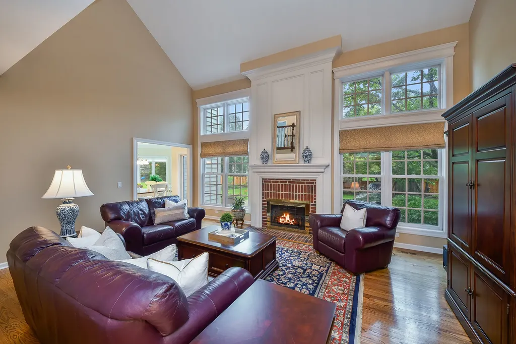26W039 Marion Avenue Wheaton IL 60187