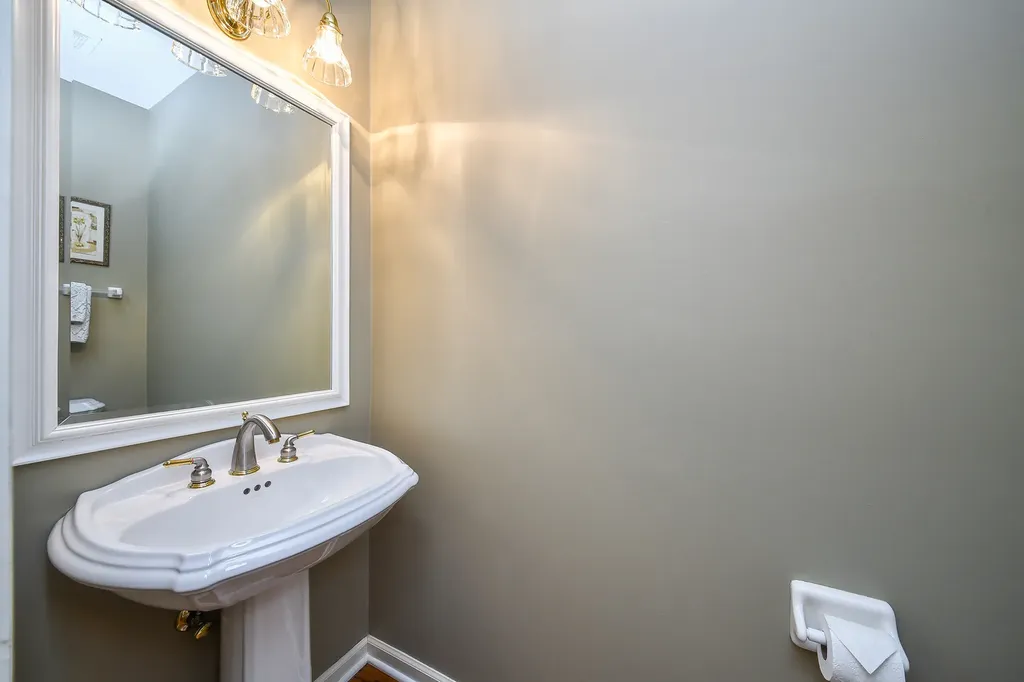 26W039 Marion Avenue Wheaton IL 60187