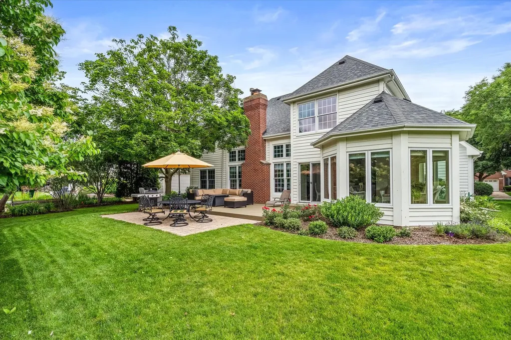 26W039 Marion Avenue Wheaton IL 60187
