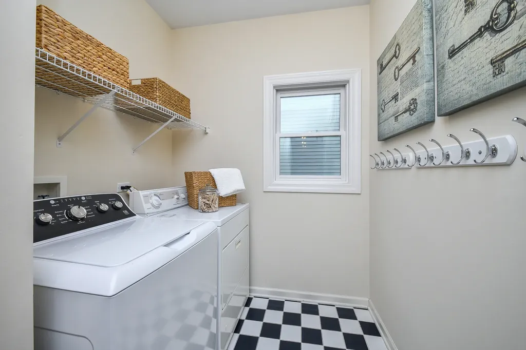 26W039 Marion Avenue Wheaton IL 60187