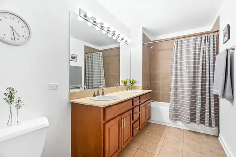 1224 West Van Buren Avenue Chicago IL 60607