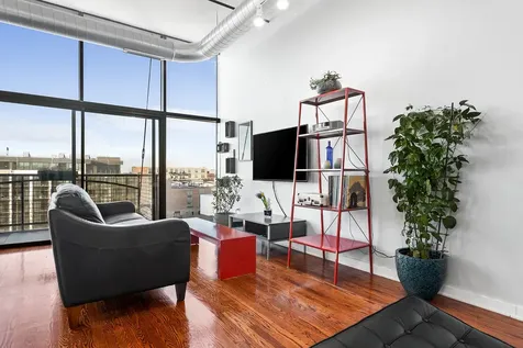 1224 West Van Buren Avenue Chicago IL 60607
