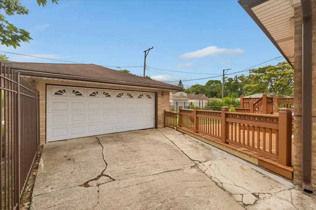 9424 South Union Avenue Chicago IL 60620