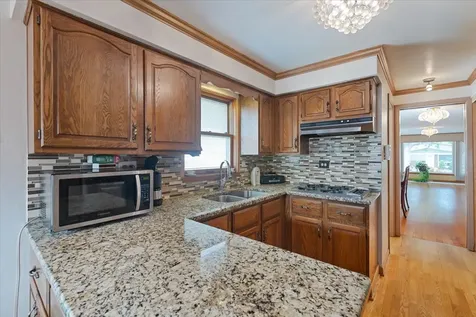 9424 South Union Avenue Chicago IL 60620