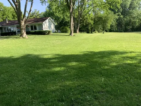 2006 Old Peterson Road Libertyville IL 60048