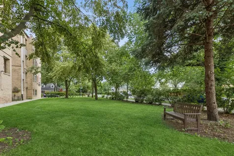 1219 Hull Terrace Evanston IL 60202