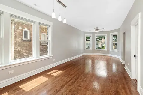 1323 Gunderson Avenue Berwyn IL 60402