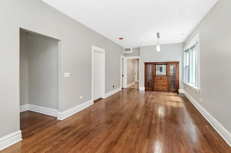 1323 Gunderson Avenue Berwyn IL 60402