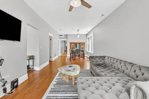 1323 Gunderson Avenue Berwyn IL 60402